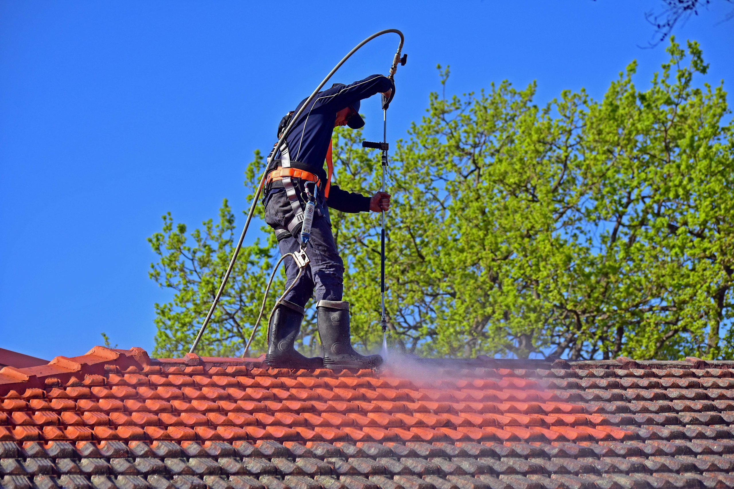  Washing Roofs
